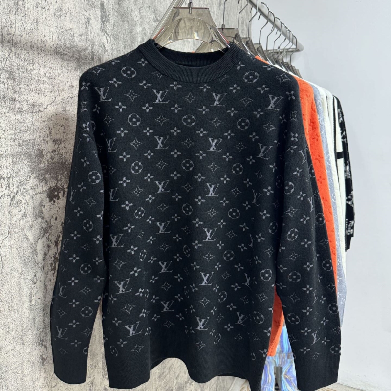 l0vis Vvtt0n sweater